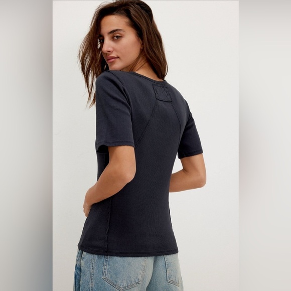 Picture you Ribbed t-shirt NWOT black - Picture 2 of 3